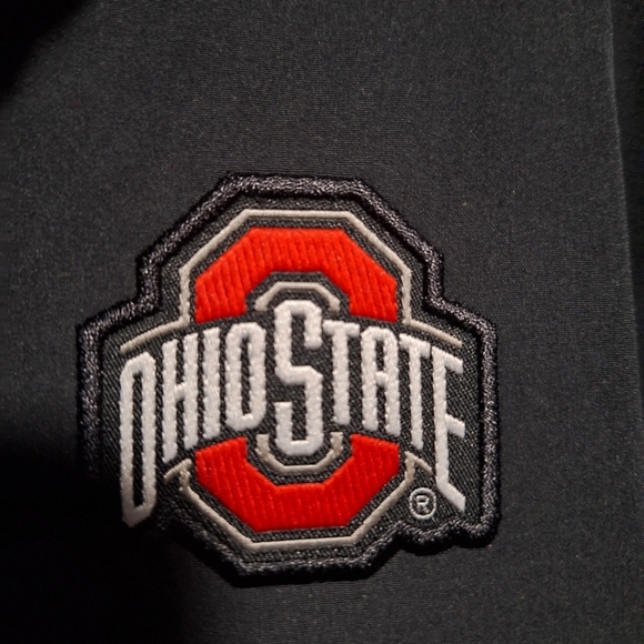 A Nike loose fit official Ohio State Buckeyes 1/4 zip jacket in a men's size med - Picture 7 of 11